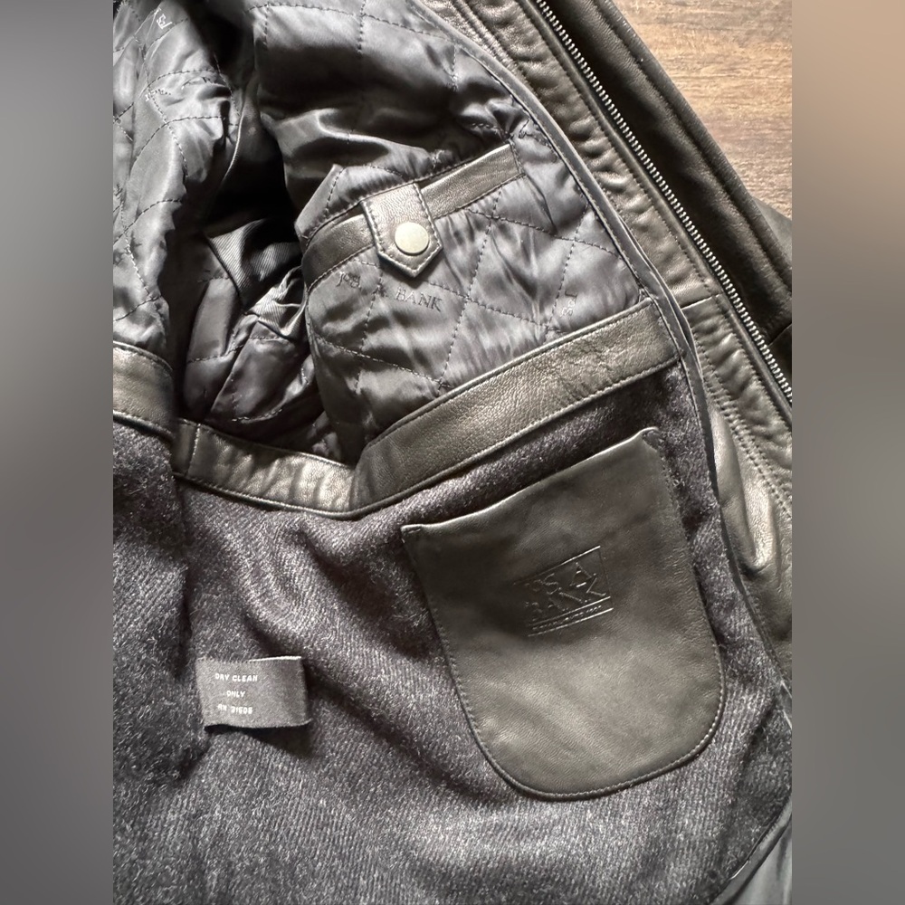 Joseph A. Bank Men’s Leather Jacket XL - Picture 4 of 10